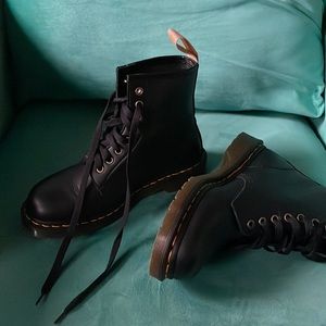 Vegan Doc Martens 1460
